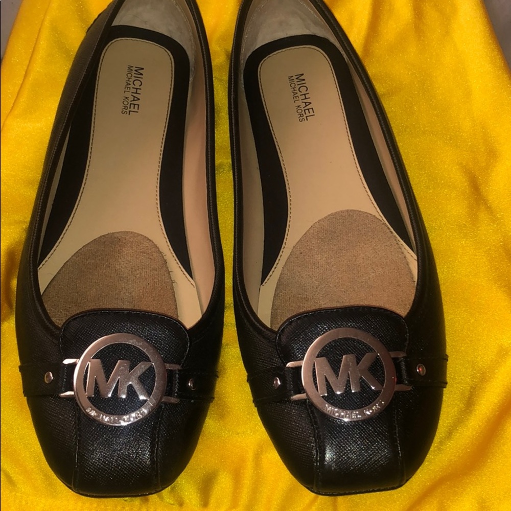 Michael kors flats